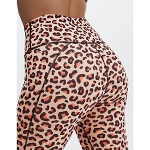 FABLETICS Desert 🌵 Leopard 🐆 Print POWERHOLD High-Waisted Leggings size XS